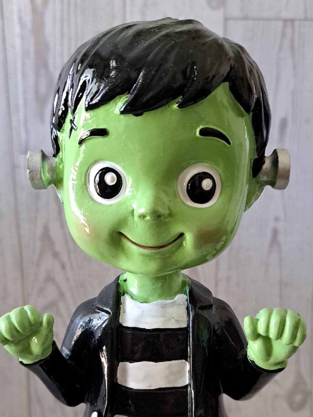 Frankenstein Figurine Halloween Decor Prop Tabletop Shelf Boy Frankenstein New - Picture 2 of 6